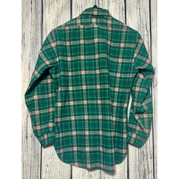 Vintage Pendleton Shirt Mens Medium Button Up Green Plaid 100% Virgin Wool USA - Picture 2 of 6